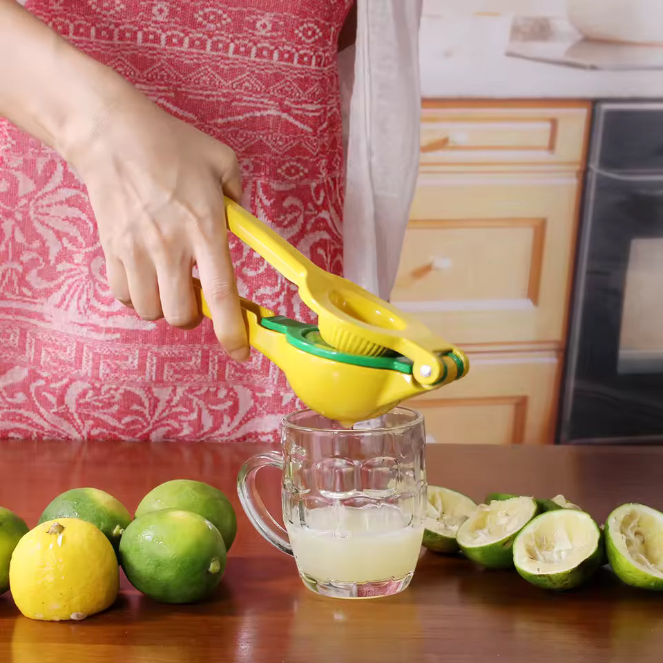 Citrus Press with Strainer – Easy Lemon Lime Juicer for Maximum Extraction