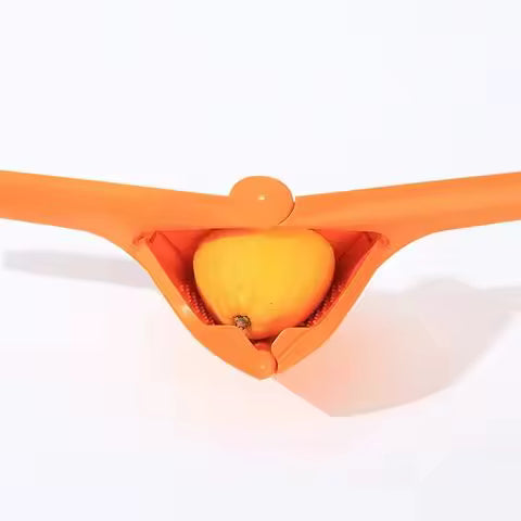 Citrus Press with Strainer – Easy Lemon Lime Juicer for Maximum Extraction